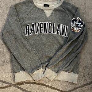 Ravenclaw Graphic Crewneck Sweatshirt - Gray